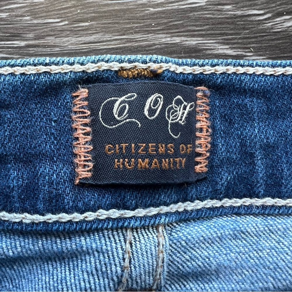 Citizens Of Humanity “Kelly” Low Rise Boot Leg Jeans - Picture 7 of 11